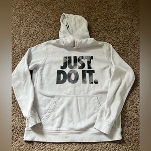 Boys just do it sweatshirt size XL
